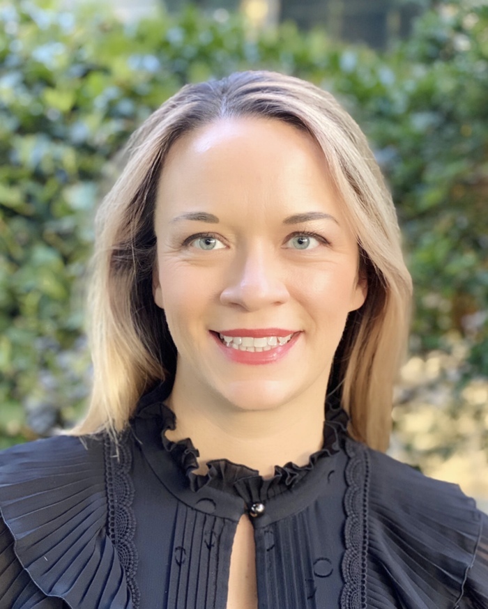 Photo of author Tessa Bailey